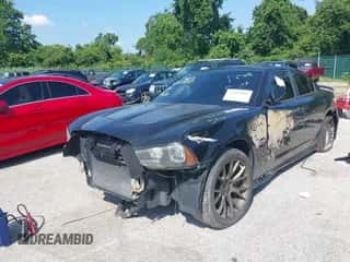 2013 Dodge Charger SRT-8 Super Bee z VIN 2C3CDXGJ4DH514271, wystawiony jako IAAI lot #42417095 z przebiegiem Nie podano mil oraz . Historia ofert i sprzedaży dostępna na DreamBid. Obrazek 6.