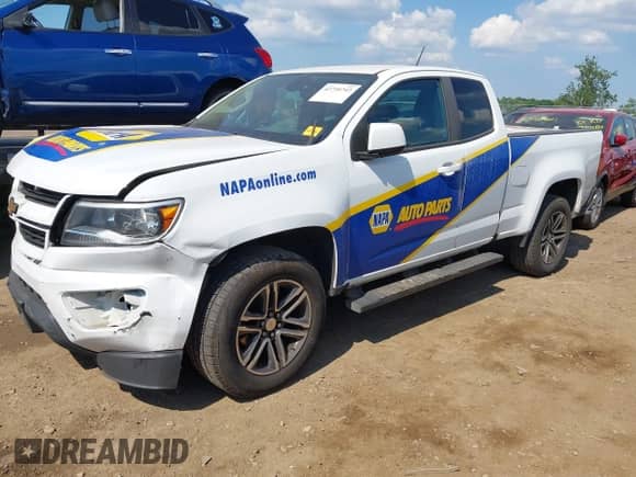 2019 Chevrolet Colorado 2WD Work Truck с VIN 1GCHSBEA7K1303834, выставлен на аукционе IAAI как лот 42710742 с пробегом 178 959 миль миль и . История ставок и продаж доступна на DreamBid. Изображение 2.