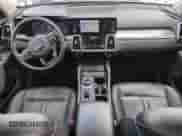 2023 Kia Sorento EX с VIN KNDRH4LG3P5217135, выставлен на аукционе Copart как лот 62201335 с пробегом 67 989 миль миль и Списание • Salvage title. История ставок и продаж доступна на DreamBid. Изображение 8.