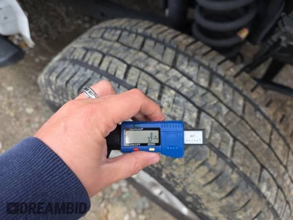 2023 Ford F-250 XLT z VIN 1FT7X2BTXPEC29036, wystawiony jako IAAI lot #43601135 z przebiegiem 32 509 mil mil oraz . Historia ofert i sprzedaży dostępna na DreamBid. Obrazek 14.