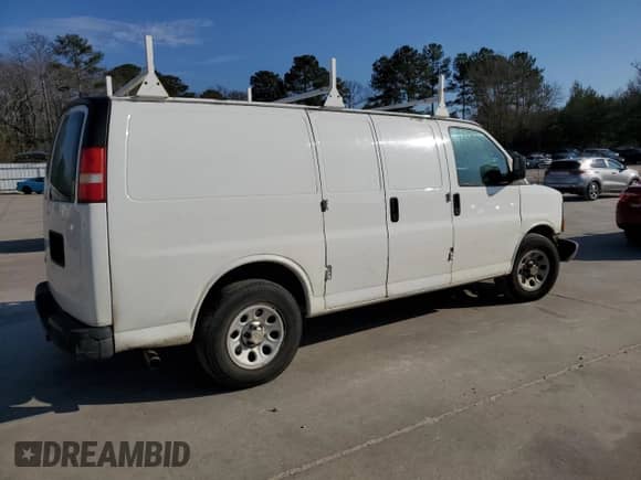 2012 Chevrolet Express Cargo с VIN 1GCSGAFX3C1114250, выставлен на аукционе Copart как лот 44439555 с пробегом 229 010 миль миль и Списание • Salvage title. История ставок и продаж доступна на DreamBid. Изображение 3.
