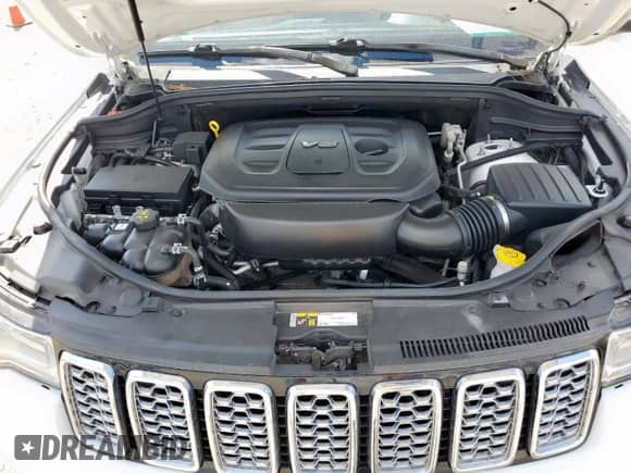 2017 Jeep Grand Cherokee Overland with VIN 1C4RJECG8HC965161, listed as a Copart auction lot 82068045 with 99,654 mi miles and Salvage title. Bid and sale history available at DreamBid. Image 11.