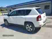 2014 Jeep Compass Sport z VIN 1C4NJDBB4ED773837, wystawiony jako Copart lot #82474845 z przebiegiem 133 337 mil mil oraz Czysty tytuł • Clean title. Historia ofert i sprzedaży dostępna na DreamBid. Obrazek 2.