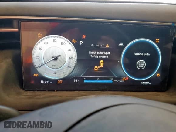 2024 Hyundai Santa Cruz Limited with VIN 5NTJEDDF6RH123220, listed as a Copart auction lot 64478085 with 13,987 mi miles and Salvage title. Bid and sale history available at DreamBid. Image 9.