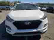2019 Hyundai Tucson Sport с VIN KM8J33AL1KU038558, выставлен на аукционе Copart как лот 67390935 с пробегом 55 281 миль миль и Списание • Salvage title. История ставок и продаж доступна на DreamBid. Изображение 5.