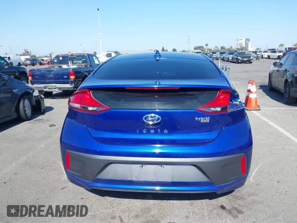 2020 Hyundai Ioniq Blue with VIN KMHC65LC5LU226171, listed as a IAAI auction lot 42262107 with 114,568 mi miles and . Bid and sale history available at DreamBid. Image 17.