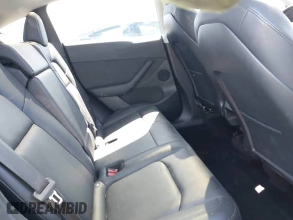 2022 Tesla Model Y Performance with VIN 7SAYGDEF7NF516418, listed as a IAAI auction lot 43222998 with 26,525 mi miles and . Bid and sale history available at DreamBid. Image 8.