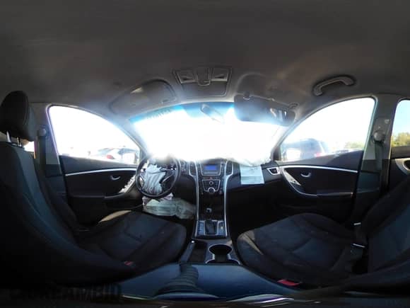 2014 Hyundai Elantra с VIN KMHD35LH4EU184510, выставлен на аукционе IAAI как лот 42316122 с пробегом 201 889 миль миль и . История ставок и продаж доступна на DreamBid. Изображение 18.