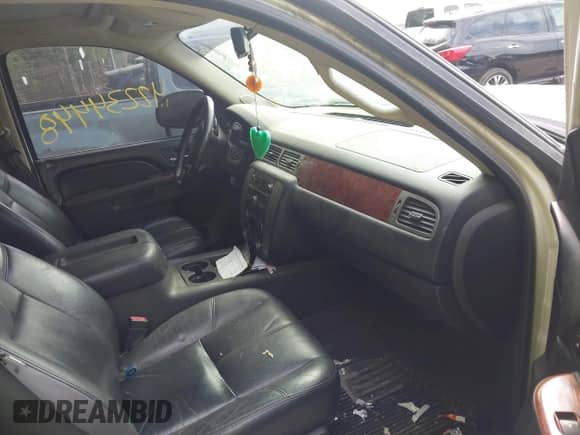 2011 GMC Sierra 1500 SLT с VIN 3GTP2WE39BG220217, выставлен на аукционе IAAI как лот 42352406 с пробегом 278 962 миль миль и . История ставок и продаж доступна на DreamBid. Изображение 5.