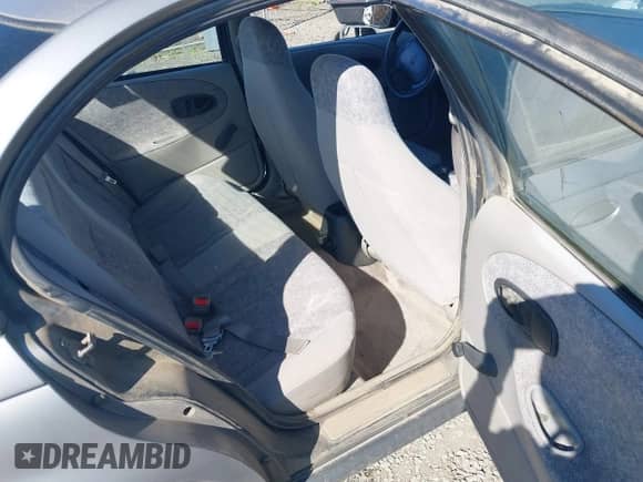 1997 Saturn SL with VIN 1G8ZH5289VZ348554, listed as a IAAI auction lot 42065851 with 197,335 mi miles and . Bid and sale history available at DreamBid. Image 8.