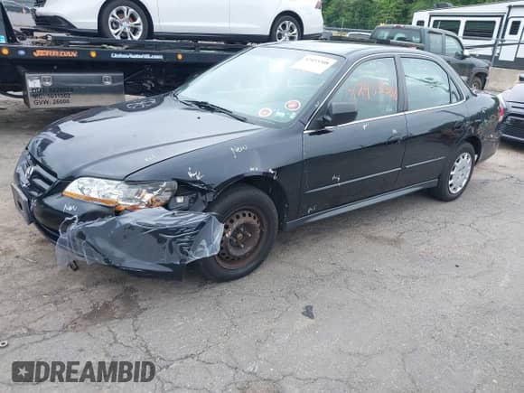 2002 Honda Accord LX with VIN 1HGCG66572A170918, listed as a IAAI auction lot 42453308 with 105,405 mi miles and . Bid and sale history available at DreamBid. Image 2.