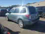 2012 Subaru Forester X Premium z VIN JF2SHADC6CH419568, wystawiony jako Copart lot #86185215 z przebiegiem 211 481 mil mil oraz Czysty tytuł • Clean title. Historia ofert i sprzedaży dostępna na DreamBid. Obrazek 2.