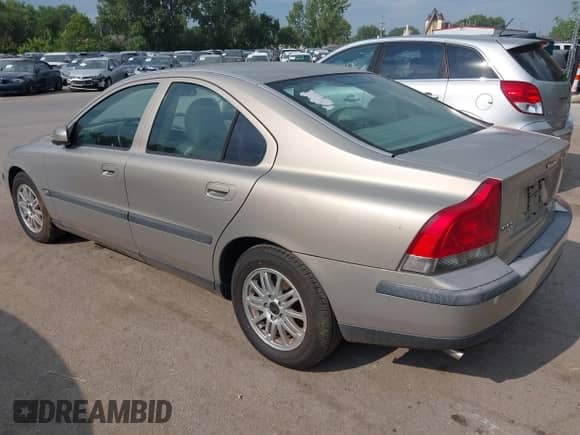 2004 Volvo S60 с VIN YV1RS61T342329485, выставлен на аукционе IAAI как лот 42874433 с пробегом 139 059 миль миль и . История ставок и продаж доступна на DreamBid. Изображение 3.