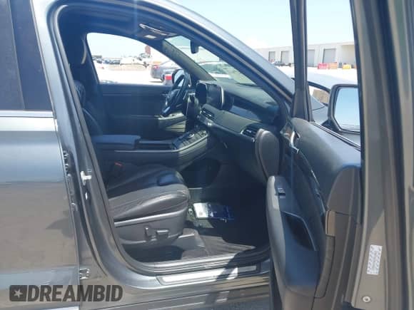 2022 Hyundai Palisade Calligraphy с VIN KM8R74HE8NU486823, выставлен на аукционе IAAI как лот 42776112 с пробегом 74 717 миль миль и . История ставок и продаж доступна на DreamBid. Изображение 5.