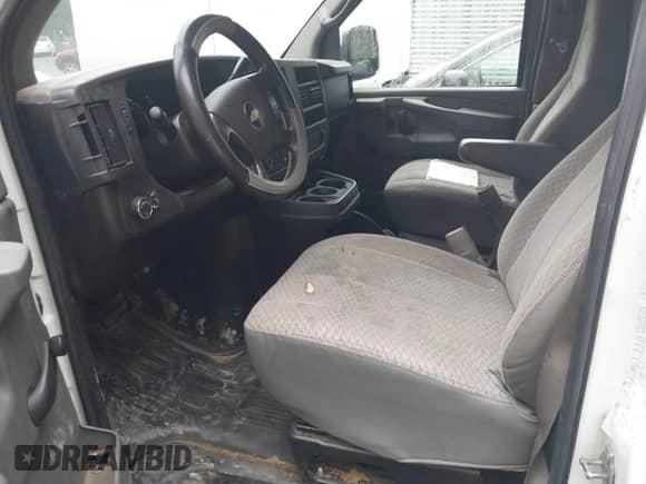 2009 Chevrolet Express Cargo с VIN 1GCGG25C591130050, выставлен на аукционе IAAI как лот 43236500 с пробегом 131 411 миль миль и . История ставок и продаж доступна на DreamBid. Изображение 5.
