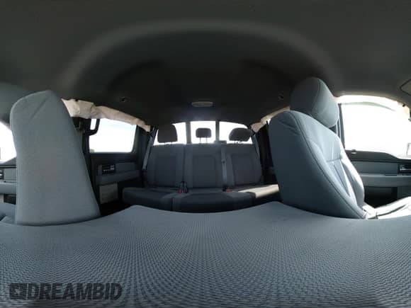 2013 Ford F-150 Platinum с VIN 1FTFW1EF6DFC11332, выставлен на аукционе IAAI как лот 43082000 с пробегом 90 787 миль миль и . История ставок и продаж доступна на DreamBid. Изображение 20.