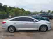 2015 Hyundai Sonata Sport с VIN 5NPE34AF5FH088174, выставлен на аукционе IAAI как лот 43134480 с пробегом 174 275 миль миль и . История ставок и продаж доступна на DreamBid. Изображение 13.