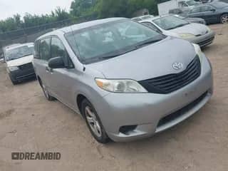 2012 Toyota Sienna с VIN 5TDKA3DC1CS014308, выставлен на аукционе IAAI как лот 42850357 с пробегом 270 257 миль миль и . История ставок и продаж доступна на DreamBid. Изображение 1.