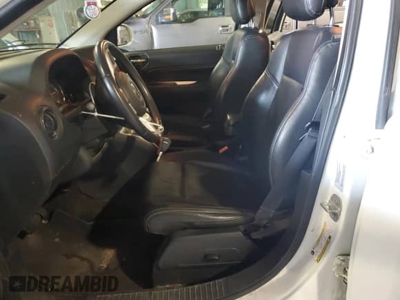2015 Jeep Compass High Altitude с VIN 1C4NJDEB7FD245402, выставлен на аукционе Copart как лот 63697055 с пробегом 136 594 миль миль и Списание • Salvage title. История ставок и продаж доступна на DreamBid. Изображение 7.