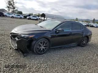 2023 Toyota Camry SE с VIN 4T1S11AK9PU739426, выставлен на аукционе Copart как лот 84836955 с пробегом 29 258 миль миль и Списание • Salvage title. История ставок и продаж доступна на DreamBid. Изображение 1.