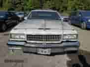 1989 Chevrolet Caprice с VIN 1G1BN81Y8KA107963, выставлен на аукционе Copart как лот 71134294 с пробегом 2 488 миль миль и Чистый • Clean title. История ставок и продаж доступна на DreamBid. Изображение 5.