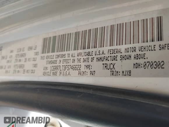 2015 Ram 1500 Outdoorsman with VIN 1C6RR7LT3FS746622, listed as a IAAI auction lot 43098008 with 290,144 mi miles and . Bid and sale history available at DreamBid. Image 9.