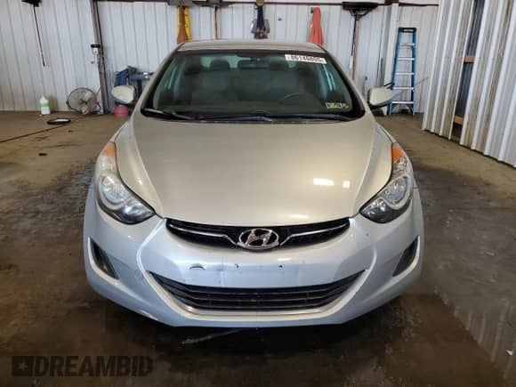 2011 Hyundai Elantra GLS с VIN 5NPDH4AE2BH002978, выставлен на аукционе Copart как лот 86140805 с пробегом 135 264 миль миль и Списание • Salvage title. История ставок и продаж доступна на DreamBid. Изображение 5.