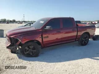 2018 Ram 1500 Tradesman z VIN 1C6RR6KT9JS279842, wystawiony jako Copart lot #44226185 z przebiegiem 129 391 mil mil oraz Nie do naprawy • Non repairable. Historia ofert i sprzedaży dostępna na DreamBid. Obrazek 1.
