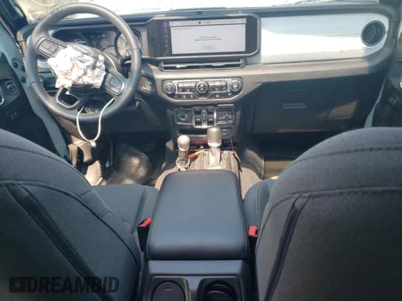 2024 Jeep Wrangler Sport S с VIN 1C4PJXDNXRW297041, выставлен на аукционе Copart как лот 59470025 с пробегом 15 703 миль миль и Списание • Salvage title. История ставок и продаж доступна на DreamBid. Изображение 8.