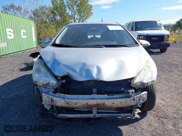 2013 Toyota Prius One with VIN JTDKDTB35D1040175, listed as a IAAI auction lot 43410386 with 178,590 mi miles and . Bid and sale history available at DreamBid. Image 12.