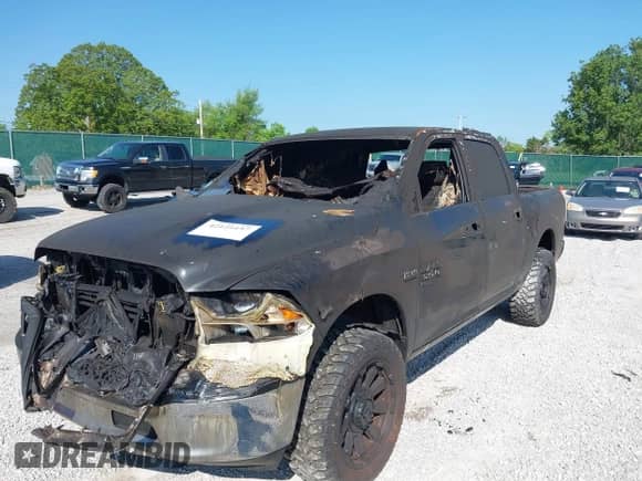 2020 Ram 1500 Tradesman z VIN 3C6RR7KT0LG131143, wystawiony jako IAAI lot #42121157 z przebiegiem Nie podano mil oraz . Historia ofert i sprzedaży dostępna na DreamBid. Obrazek 6.