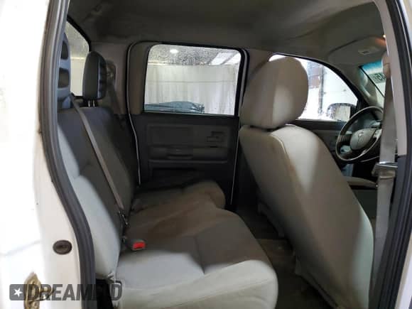 2006 Dodge Dakota SLT z VIN 1D7HE48N86S605611, wystawiony jako Copart lot #84433645 z przebiegiem 135 404 mil mil oraz Szkoda całkowita • Salvage title. Historia ofert i sprzedaży dostępna na DreamBid. Obrazek 10.