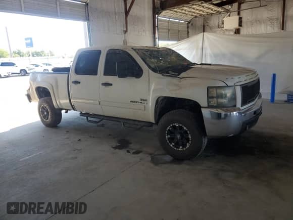 2008 Chevrolet Silverado 2500HD Work Truck с VIN 1GCHK23688F117164, выставлен на аукционе Copart как лот 67840305 с пробегом Не указан миль и Списание • Salvage title. История ставок и продаж доступна на DreamBid. Изображение 4.