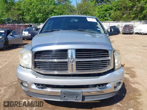 2007 Dodge 2500 SLT с VIN 1D7KS28A07J618148, выставлен на аукционе IAAI как лот 42011851 с пробегом 135 549 миль миль и . История ставок и продаж доступна на DreamBid. Изображение 13.