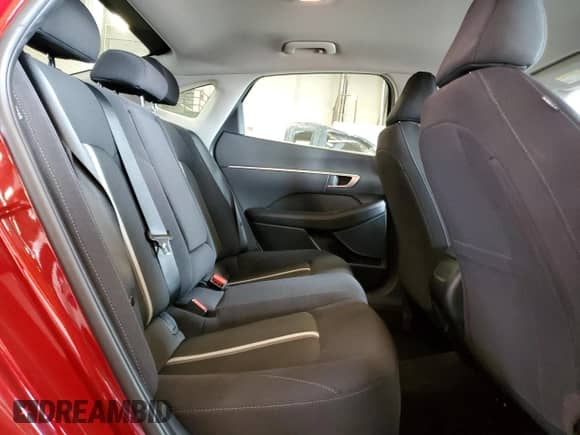 2025 Hyundai Sonata SEL with VIN KMHL64JA5SA446888, listed as a Copart auction lot 61995975 with 20,574 mi miles and Clean title. Bid and sale history available at DreamBid. Image 10.