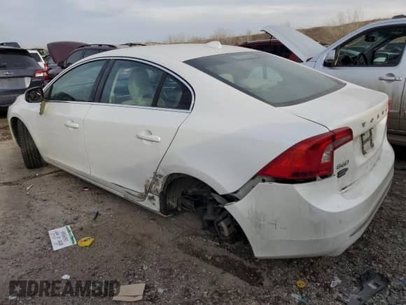 2018 Volvo S60 Inscription Platinum с VIN LYV402TMXJB157406, выставлен на аукционе Copart как лот 43436405 с пробегом 114 480 миль миль и Списание • Salvage title. История ставок и продаж доступна на DreamBid. Изображение 2.