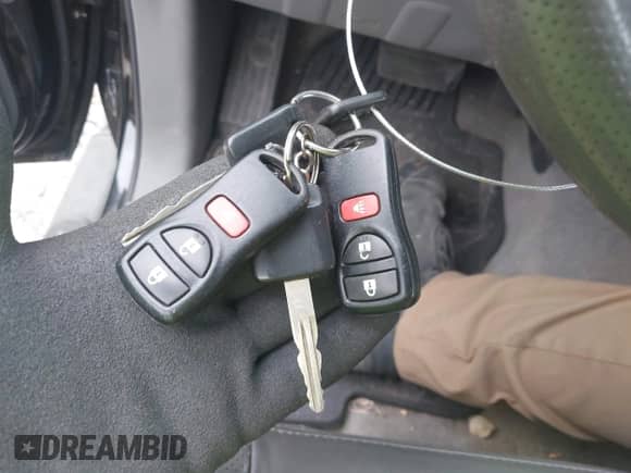 2011 Nissan Frontier Pro-4X z VIN 1N6AD0EV9BC451293, wystawiony jako IAAI lot #42286309 z przebiegiem 77 887 mil mil oraz . Historia ofert i sprzedaży dostępna na DreamBid. Obrazek 11.