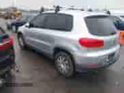 2014 Volkswagen Tiguan с VIN WVGCV3AX7EW529179, выставлен на аукционе IAAI как лот 42379530 с пробегом 151 335 миль миль и . История ставок и продаж доступна на DreamBid. Изображение 3.