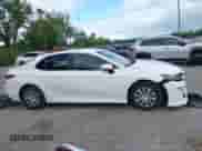 2018 Toyota Camry SE с VIN 4T1B11HKXJU610978, выставлен на аукционе IAAI как лот 43462535 с пробегом 33 087 миль миль и . История ставок и продаж доступна на DreamBid. Изображение 13.