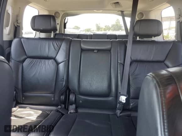 2011 Honda Pilot EX-L z VIN 5FNYF3H74BB039196, wystawiony jako Copart lot #60944525 z przebiegiem 163 220 mil mil oraz Szkoda całkowita • Salvage title. Historia ofert i sprzedaży dostępna na DreamBid. Obrazek 10.