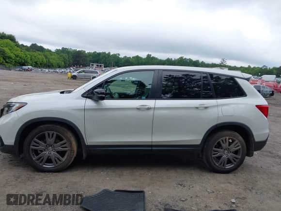 2021 Honda Passport EX-L с VIN 5FNYF7H58MB015881, выставлен на аукционе IAAI как лот 42364192 с пробегом 32 200 миль миль и . История ставок и продаж доступна на DreamBid. Изображение 13.