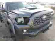 2021 Toyota Tacoma SR5 z VIN 3TMDZ5BN2MM108586, wystawiony jako IAAI lot #41604953 z przebiegiem 65 422 mil mil oraz . Historia ofert i sprzedaży dostępna na DreamBid. Obrazek 6.