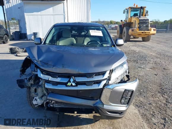 2021 Mitsubishi Outlander ES z VIN JA4ARUAU1MU005297, wystawiony jako IAAI lot #43400284 z przebiegiem 47 525 mil mil oraz . Historia ofert i sprzedaży dostępna na DreamBid. Obrazek 12.