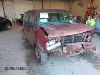 1997 Chevrolet Astro с VIN 1GNDM19WXVB131278, выставлен на аукционе IAAI как лот 42231868 с пробегом 271 239 миль миль и . История ставок и продаж доступна на DreamBid. Изображение 1.