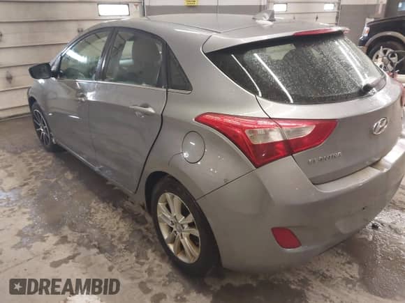 2013 Hyundai Elantra с VIN KMHD35LE6DU101924, выставлен на аукционе IAAI как лот 42032821 с пробегом 188 839 миль миль и . История ставок и продаж доступна на DreamBid. Изображение 3.