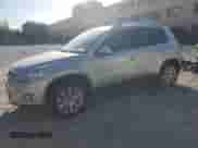 2009 Volkswagen Tiguan SE с VIN WVGBV75N69W525304, выставлен на аукционе Copart как лот 85083165 с пробегом 115 918 миль миль и Списание • Salvage title. История ставок и продаж доступна на DreamBid. Изображение 1.