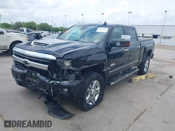 2018 Chevrolet Silverado 2500HD High Country с VIN 1GC1KXEY4JF228278, выставлен на аукционе IAAI как лот 42138827 с пробегом 64 550 миль миль и . История ставок и продаж доступна на DreamBid. Изображение 18.