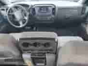 2014 Chevrolet Silverado 1500 Work Truck z VIN 1GCRCPEC2EZ404768, wystawiony jako Copart lot #68226075 z przebiegiem 137 218 mil mil oraz Szkoda całkowita • Salvage title. Historia ofert i sprzedaży dostępna na DreamBid. Obrazek 8.