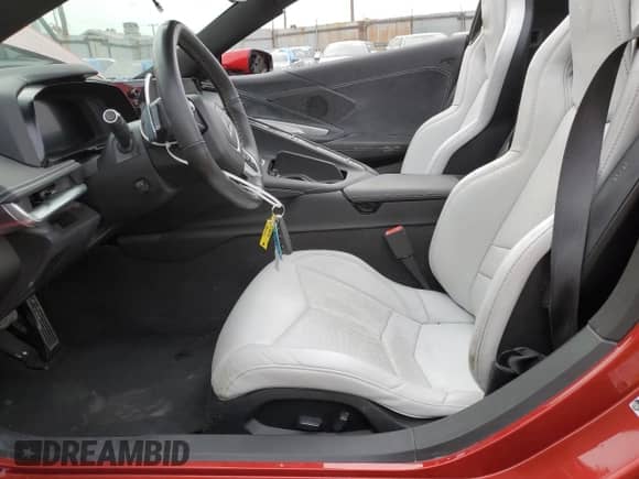 2021 Chevrolet Corvette 1LT с VIN 1G1YA3D41M5107008, выставлен на аукционе Copart как лот 83489444 с пробегом 23 484 миль миль и Списание • Salvage title. История ставок и продаж доступна на DreamBid. Изображение 7.