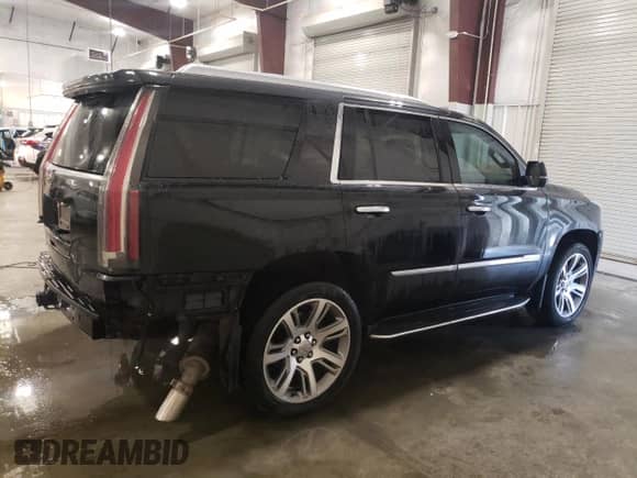 2016 Cadillac Escalade z VIN 1GYS4AKJ8GR475890, wystawiony jako Copart lot #69597235 z przebiegiem 126 332 mil mil oraz Nie do naprawy • Non repairable. Historia ofert i sprzedaży dostępna na DreamBid. Obrazek 3.
